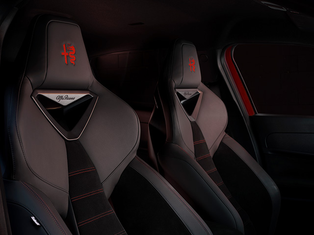 Alfa Romeo Junior - Interieur Junior Elettrica 2024 - Sieges Corsa