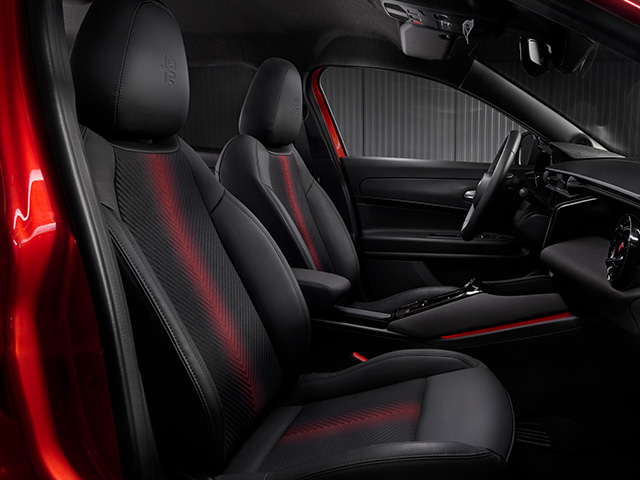 Alfa Romeo Junior - Interieur Junior Elettrica 2024 - Sieges Spiga