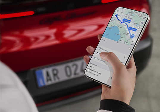 Alfa Romeo Junior - Junior Elettrica - Electrifying - eROUTES pour Free2move