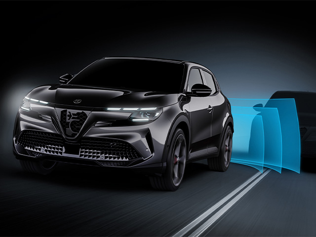 Alfa Romeo Junior - Junior Ibrida 2024 ADAS - Surveillance des angles morts