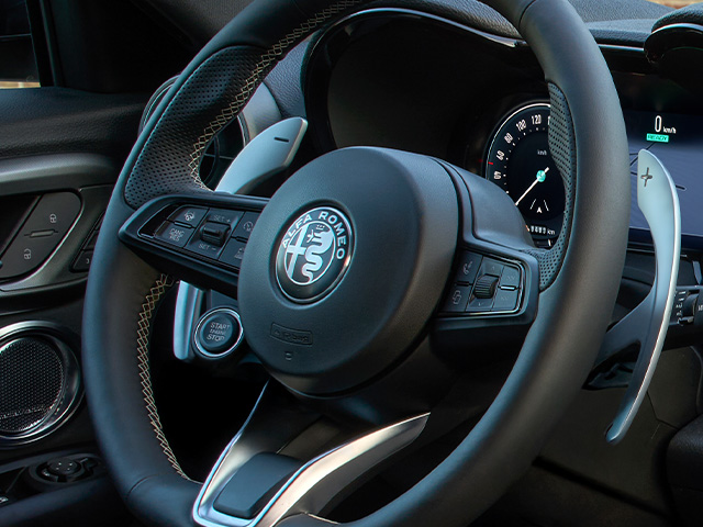 Best-in-class steering and iconic aluminium paddle shifters